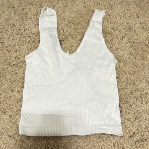 Nikibiki White Seamless Crop Top